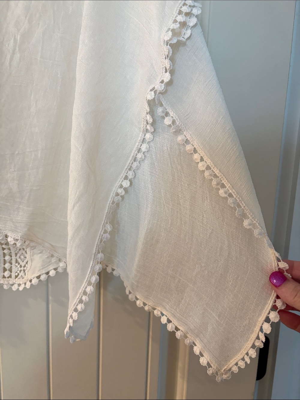 Steve Madden Cream Lace-Trim Poncho kimono Cover-Up - Picture 5 of 7